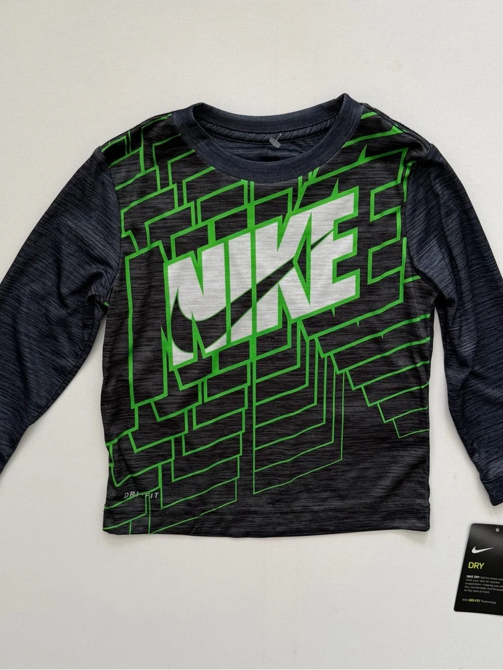 Nike Black & Green Dr Fit Logo Long Sleeve Tee Size 2T
